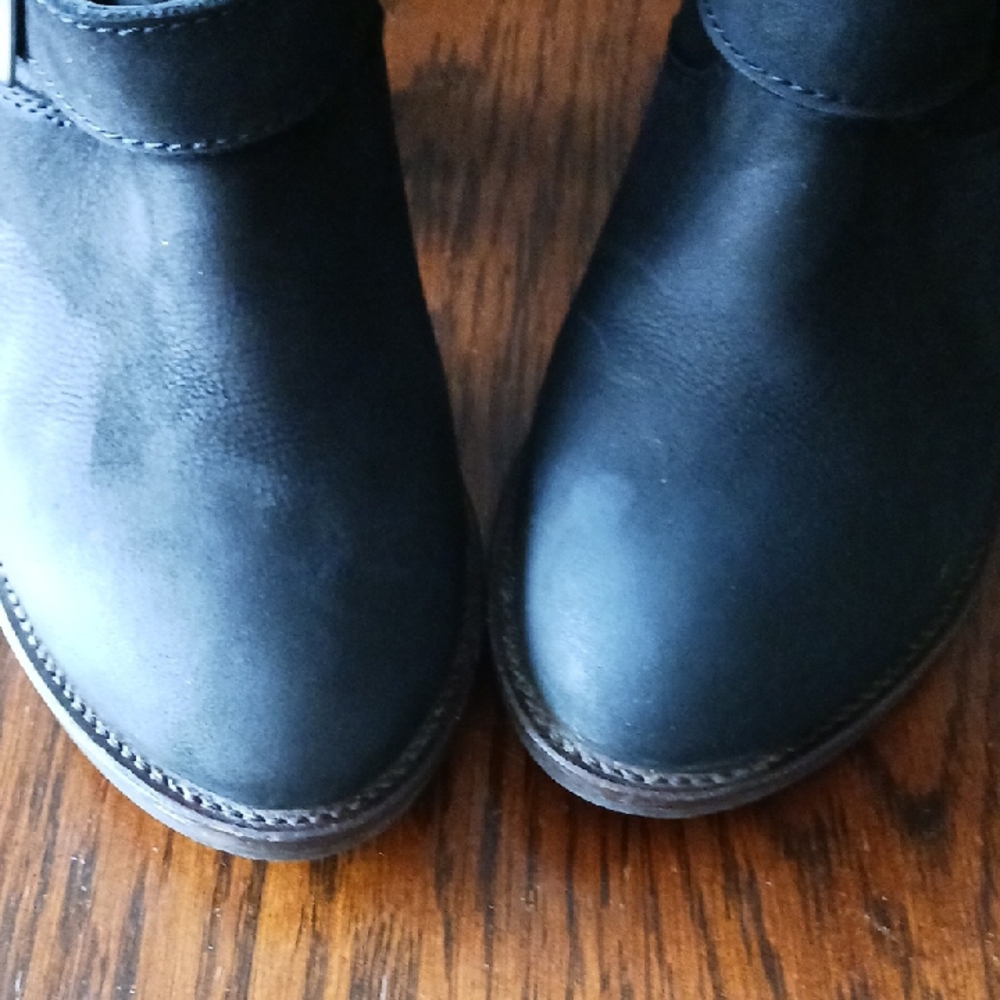 SALE! 😃 Steve Madden Johnnyy Black Women's Ankle Boots - Picture 4 of 8